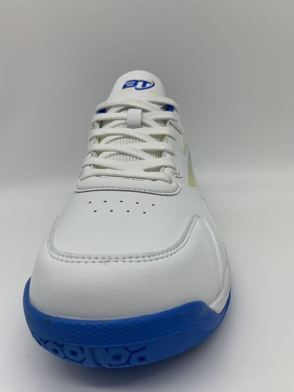 Outdoors-Friendly Pickleball Shoes